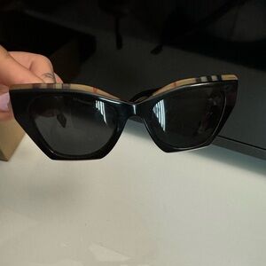 Burberry sunglasses